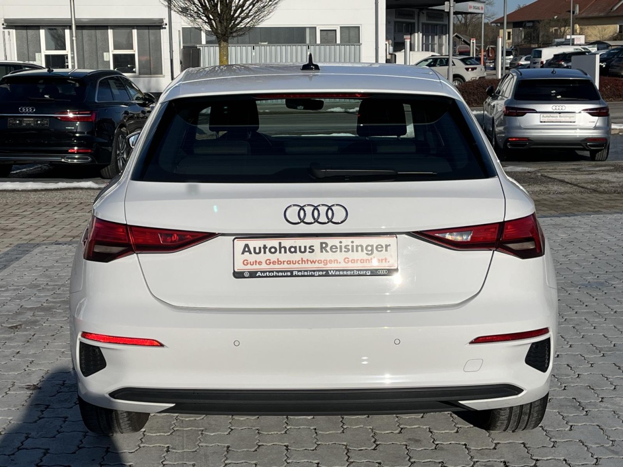 A3 Sportback 2.0 TDI DSG (NAVI+LED+ACC+Connect)