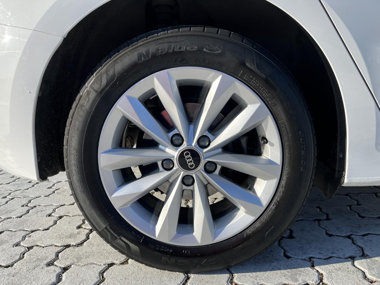 A3 Sportback 2.0 TDI DSG (NAVI+LED+ACC+Connect)