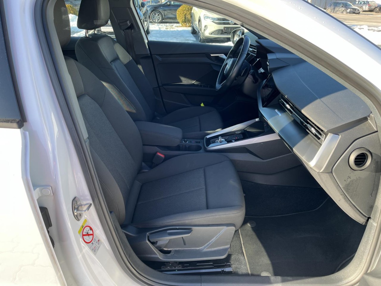 A3 Sportback 2.0 TDI DSG (NAVI+LED+ACC+Connect)