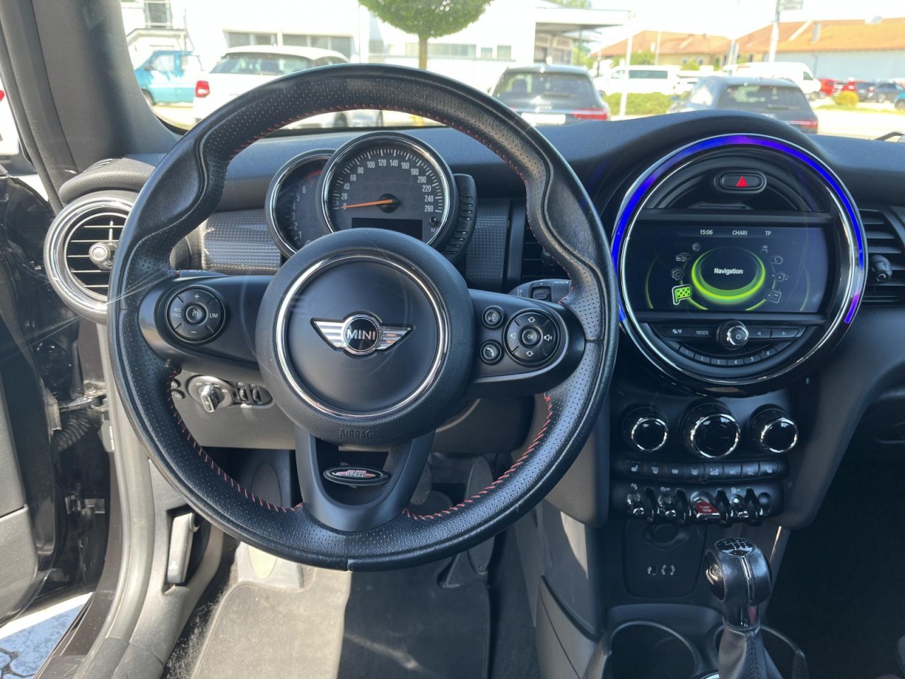Cooper Cabrio Pepper 1,5 (CarbonBlack+Navi+Sitzh.+PDC+ACC)