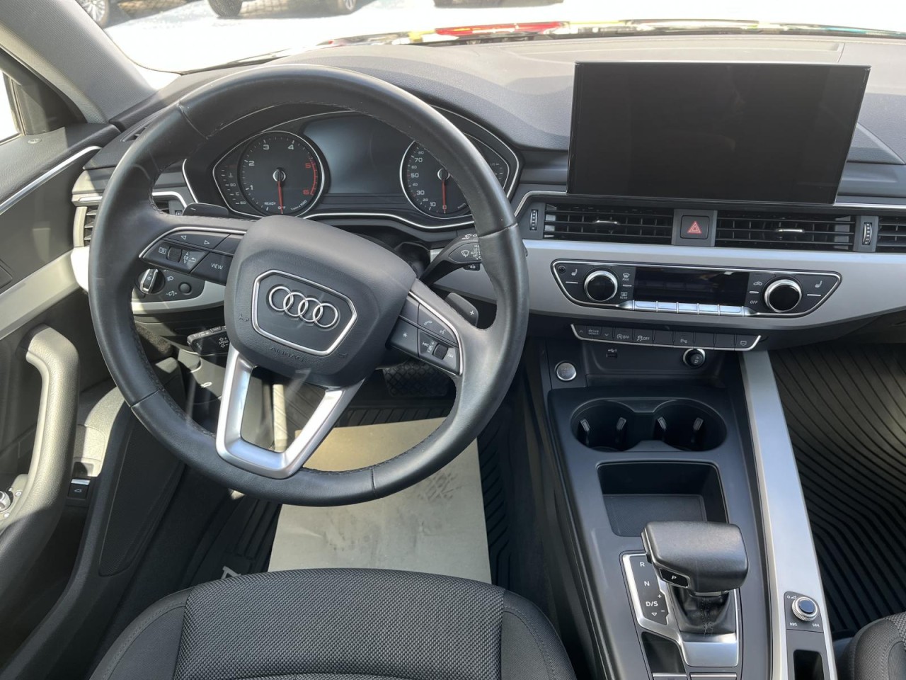 A4 Avant 40 TDI quattro S tronic (Navi, LED, AHK)