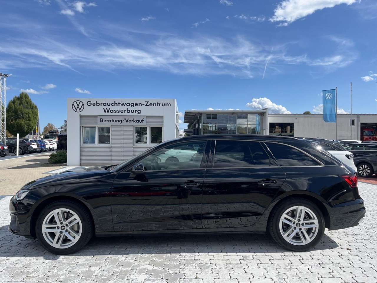 A4 Avant 40 TDI quattro S tronic (Navi, LED, AHK)