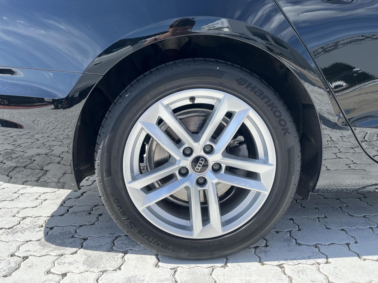 A4 Avant 40 TDI quattro S tronic (Navi, LED, AHK)