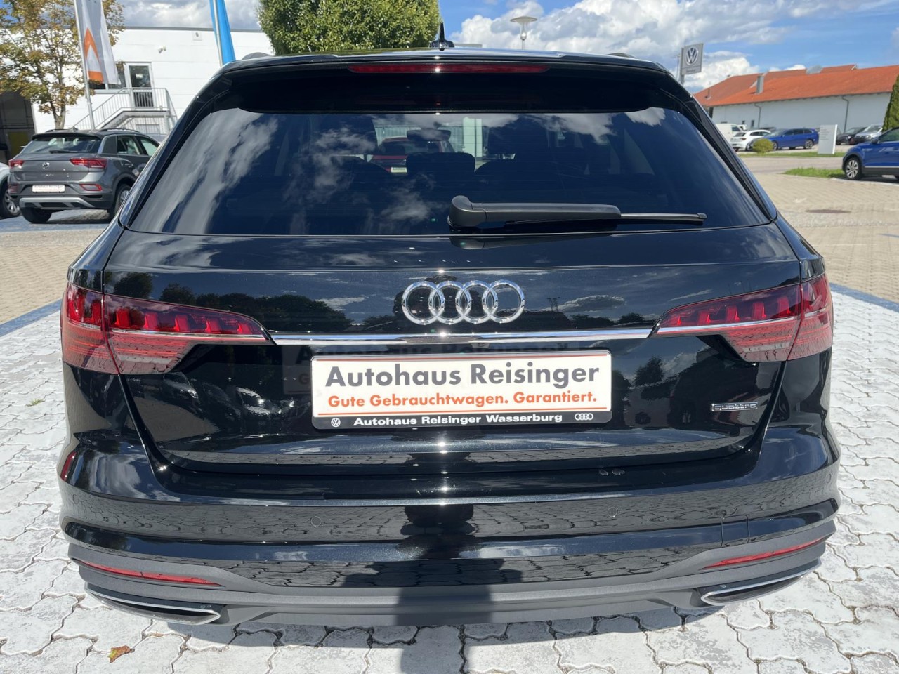 A4 Avant 40 TDI quattro S tronic (Navi, LED, AHK)