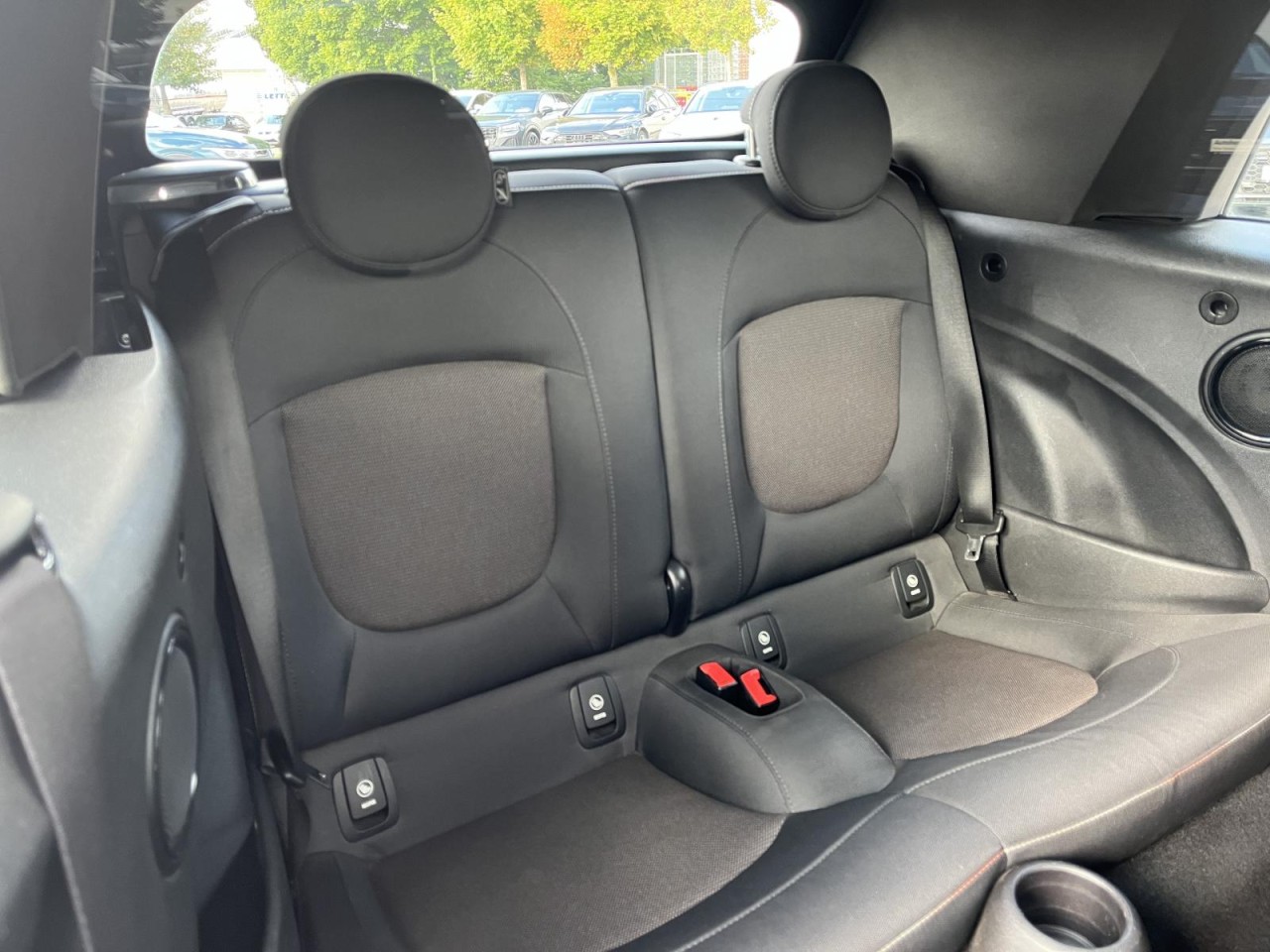 Cooper Cabrio 1,5 (Navi+Sitzh.+PDC+CarbonBlackLine)