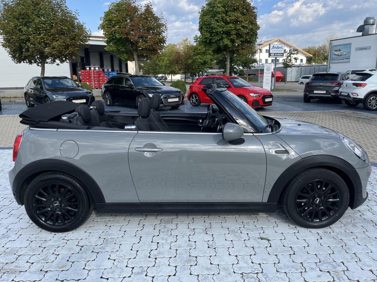 Cooper Cabrio 1,5 (Navi+Sitzh.+PDC+CarbonBlackLine)
