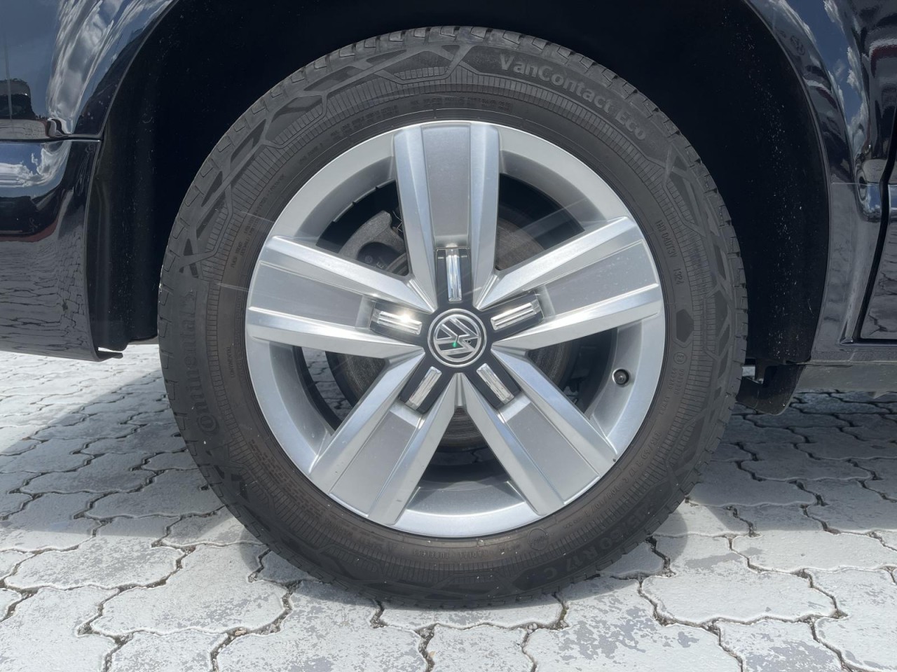 Multivan T6.1 Comfortline 2,0 TDI DSG 4Motion (LED+Navi+Standhzg)