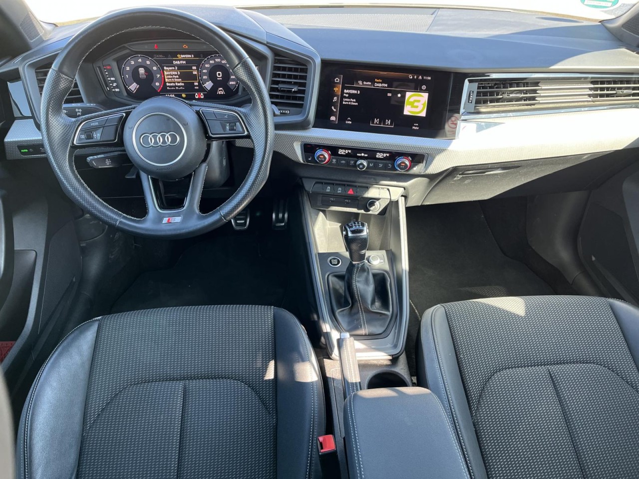 A1 Sportback 1,0 TFSI S-Line Advanced (LED,Sounds.)