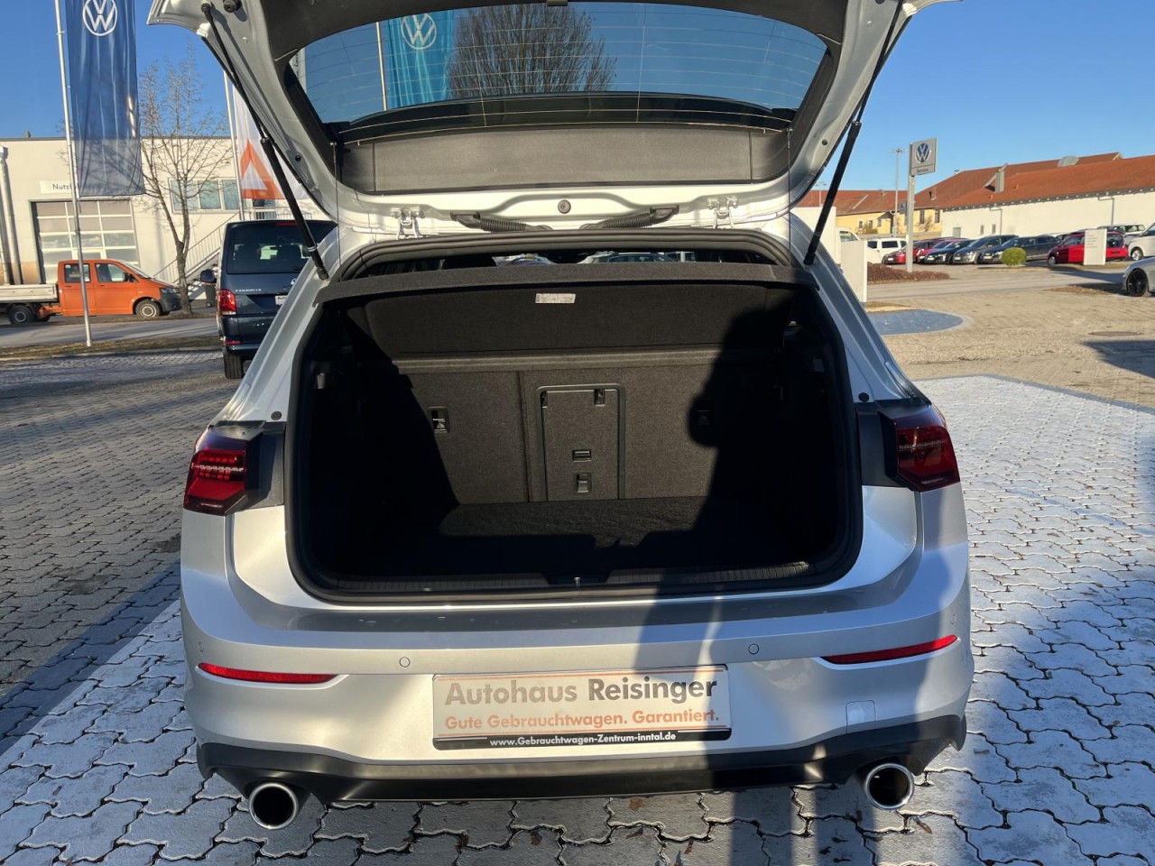 Golf VIII GTI 2.0 TSI DSG (IQLight,Navi,RearView,DCC)