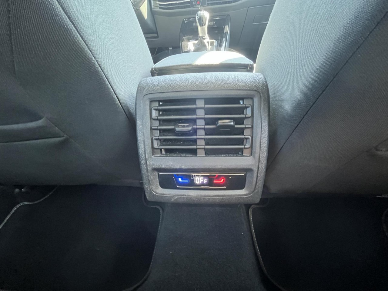 Golf VIII 1.5 TSI Style (LEDPlus+NAVI+APP+ACC+HeadUp+RearView+Sounds.)