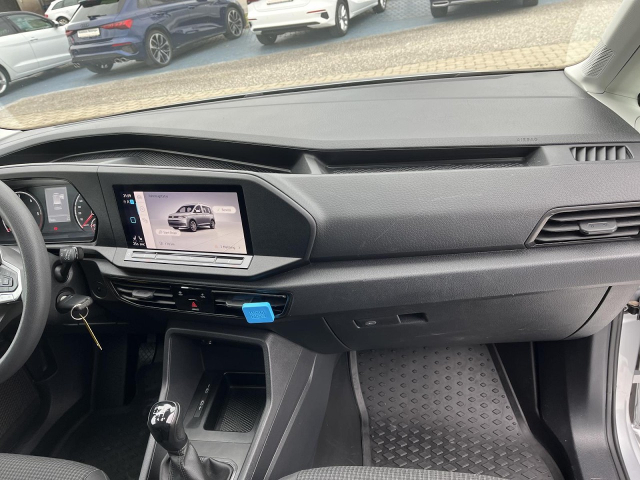 Caddy Cargo 2.0 TDI (PDC+Klima+Navi+RearView)