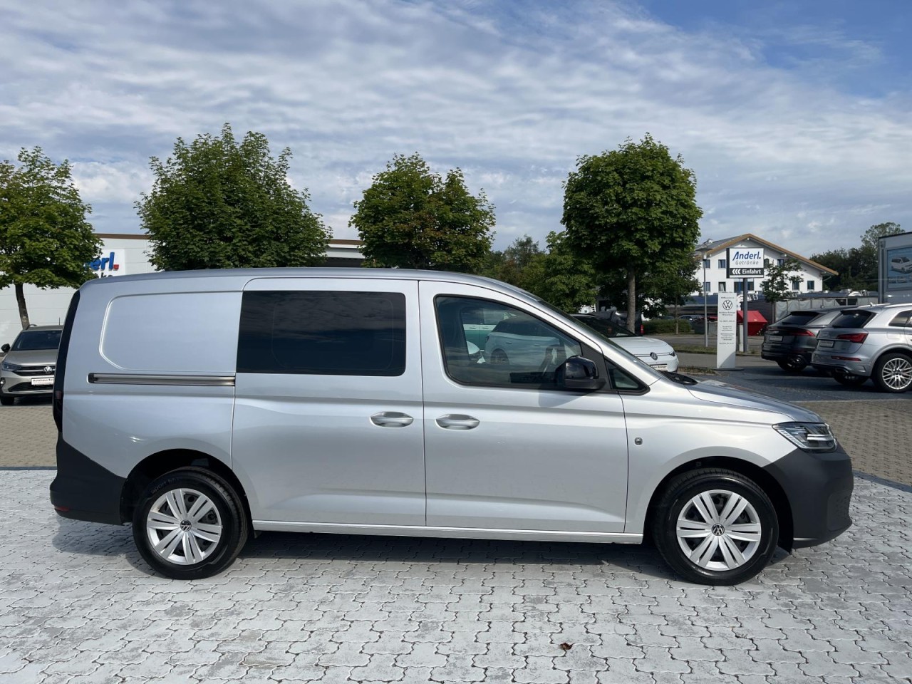 Caddy Maxi Commerce Cargo 2.0 TDI DSG (LED+Navi+R-Kamera+)