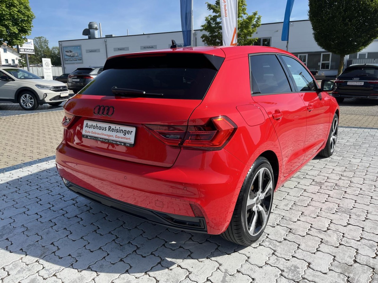A1 Sportback 1.0 TFSI Advanced S-Tronic (LED,Sounds.)