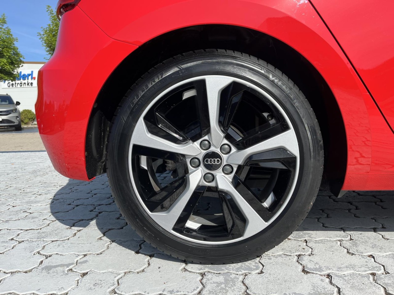 A1 Sportback 1.0 TFSI Advanced S-Tronic (LED,Sounds.)