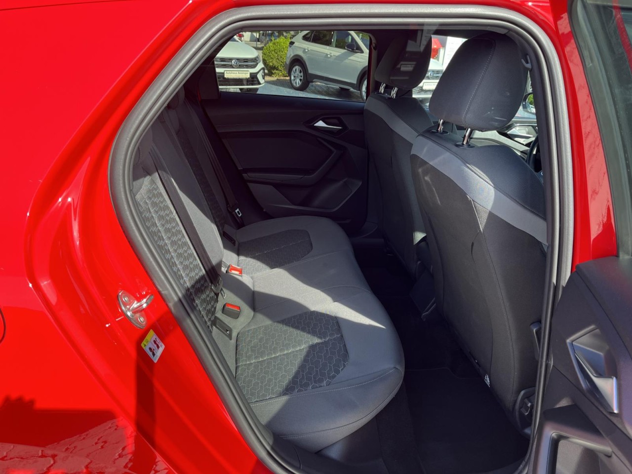 A1 Sportback 1.0 TFSI Advanced S-Tronic (LED,Sounds.)