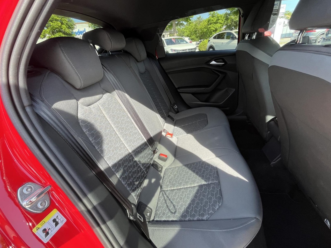 A1 Sportback 1.0 TFSI Advanced S-Tronic (LED,Sounds.)