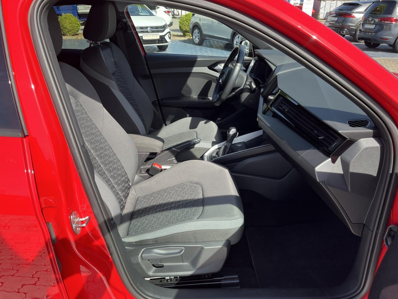 A1 Sportback 1.0 TFSI Advanced S-Tronic (LED,Sounds.)