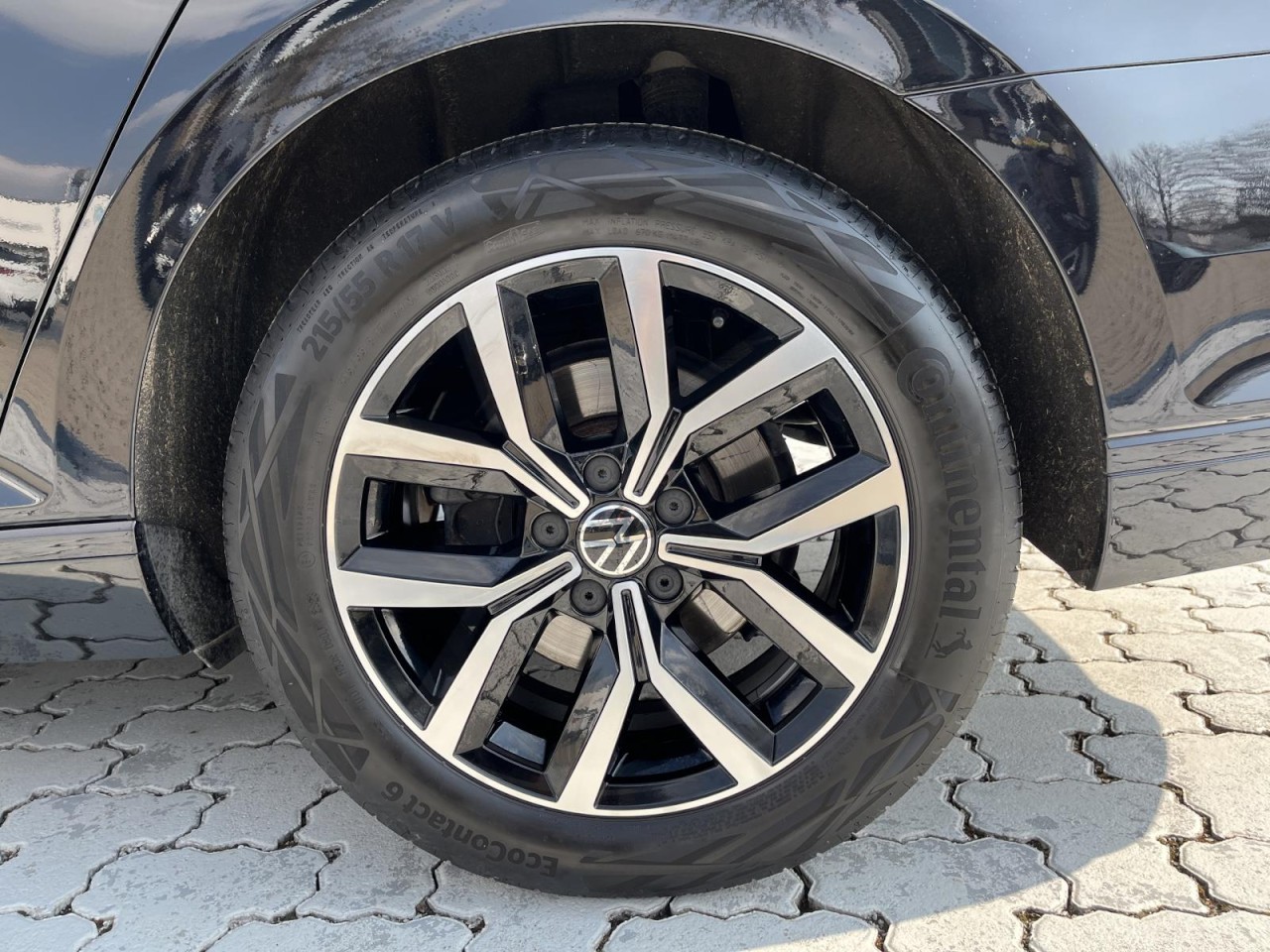 Passat Variant 2.0 TDI Business DSG (LED+APP+NAVI+RearView+ACC)