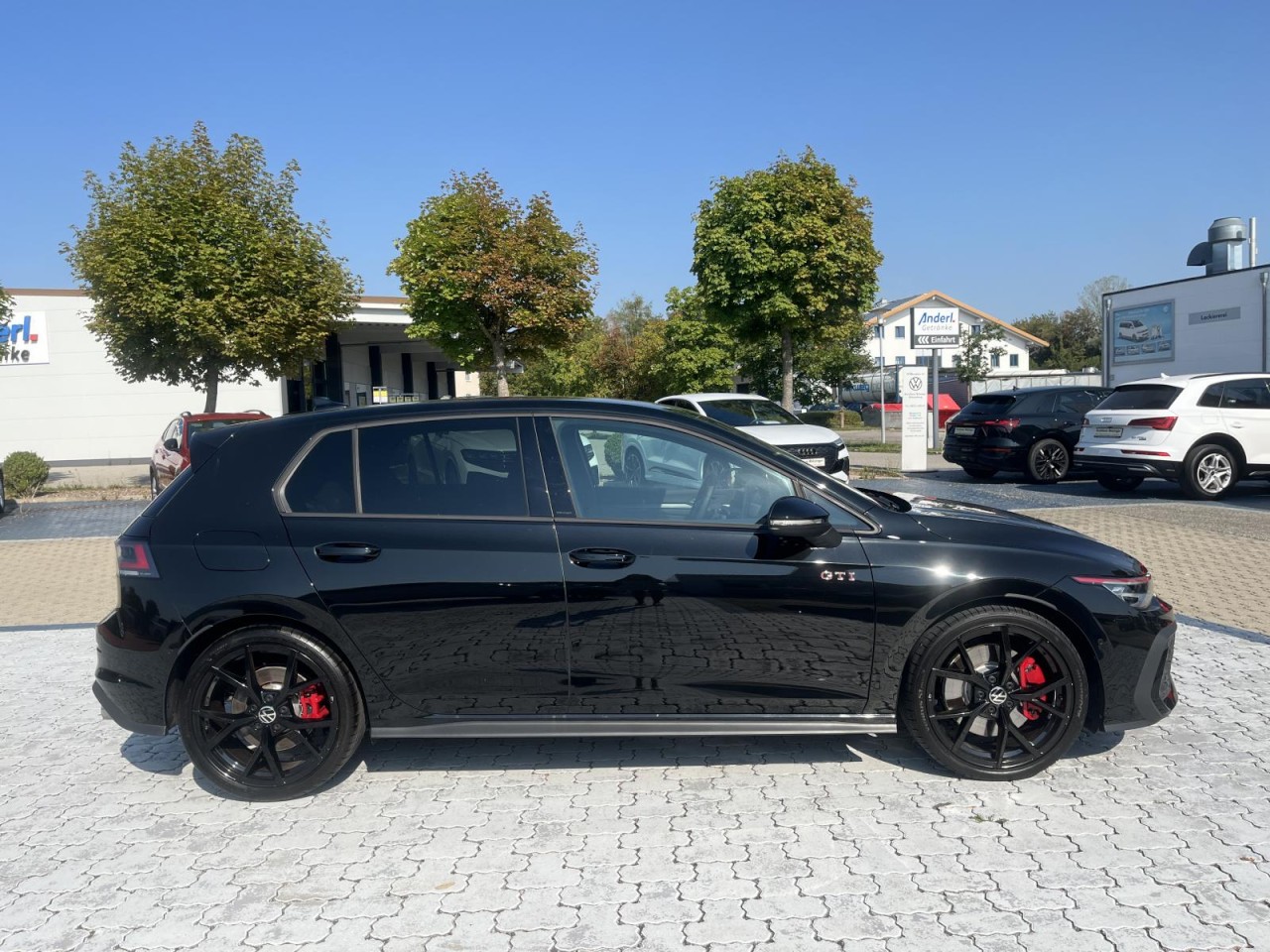 Golf VIII GTI 2.0 TSI DSG (IQ.Light+Head-up+DCC)