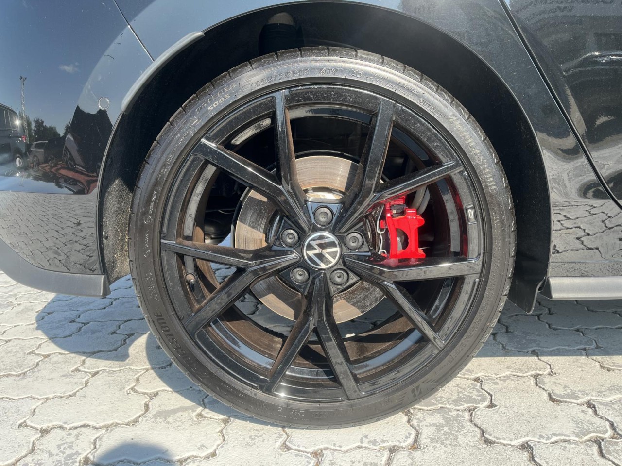 Golf VIII GTI 2.0 TSI DSG (IQ.Light+Head-up+DCC)