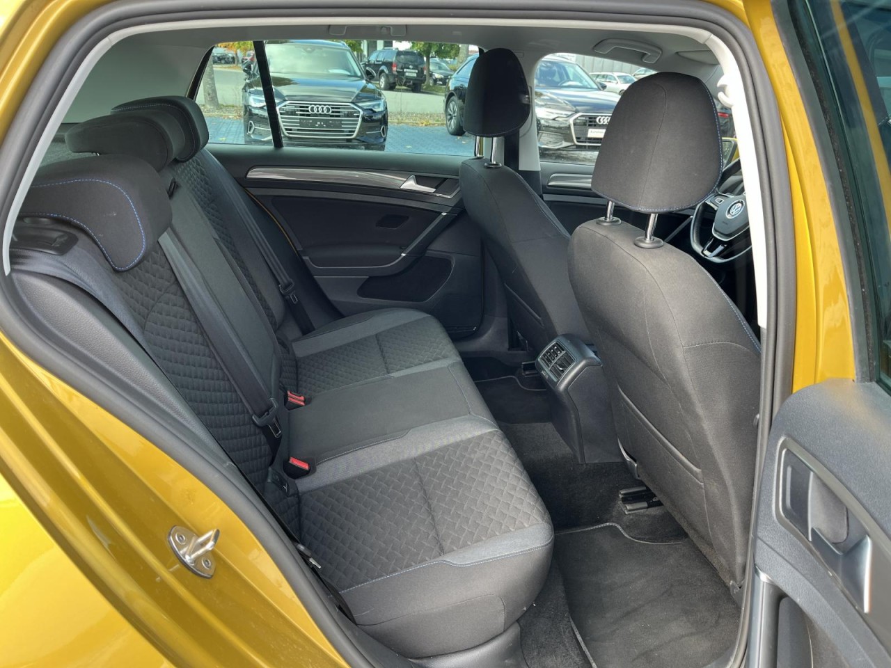 Golf VII 1.0 TSI Join (Navi,PDC,Sitzh.,) Klima