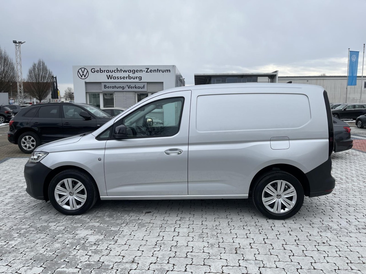 Caddy Cargo 2.0 TDI DSG (NaviI+LED+RearView)