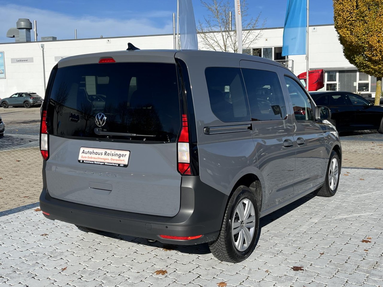 Caddy Kombi 1.5 TSI (APPConnect,,RearView,Sitzh.)