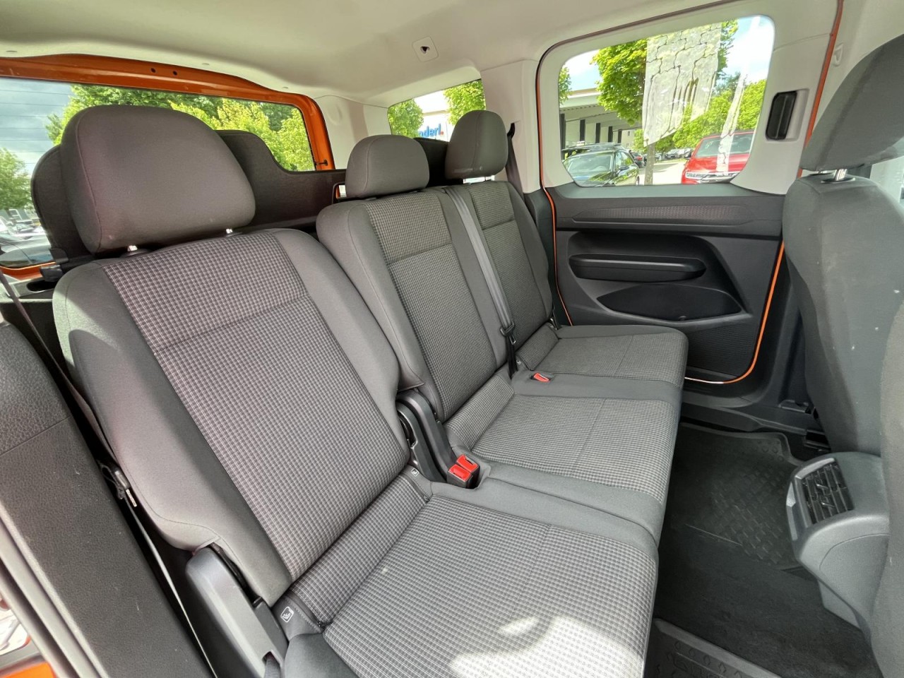 Caddy 2.0 TDI (Navi+R-Kamera) Klima