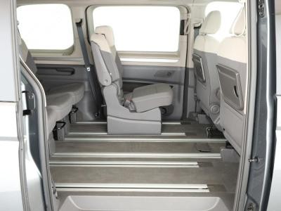 Multivan T7 2.0 TDI Life DSG (Panorama+IQ-Light+Navi+R-Kamera)