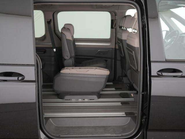 Multivan T7 2.0 TSI Life DSG (AHK+IQLight+HeadUP+Standh.+DCC)