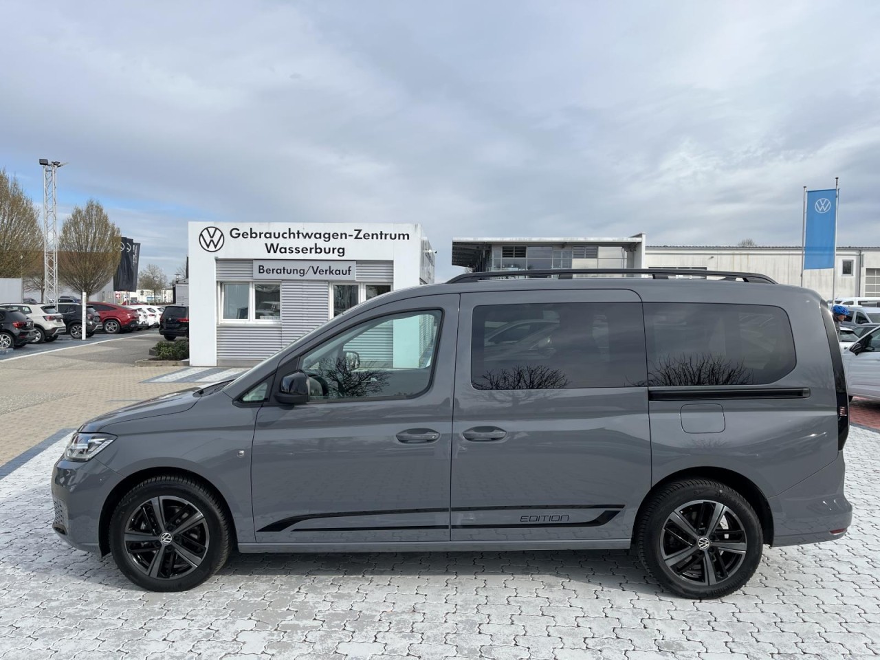 Caddy Maxi Life 1.5 TSI EDITION (LED+NAVI+RearView)