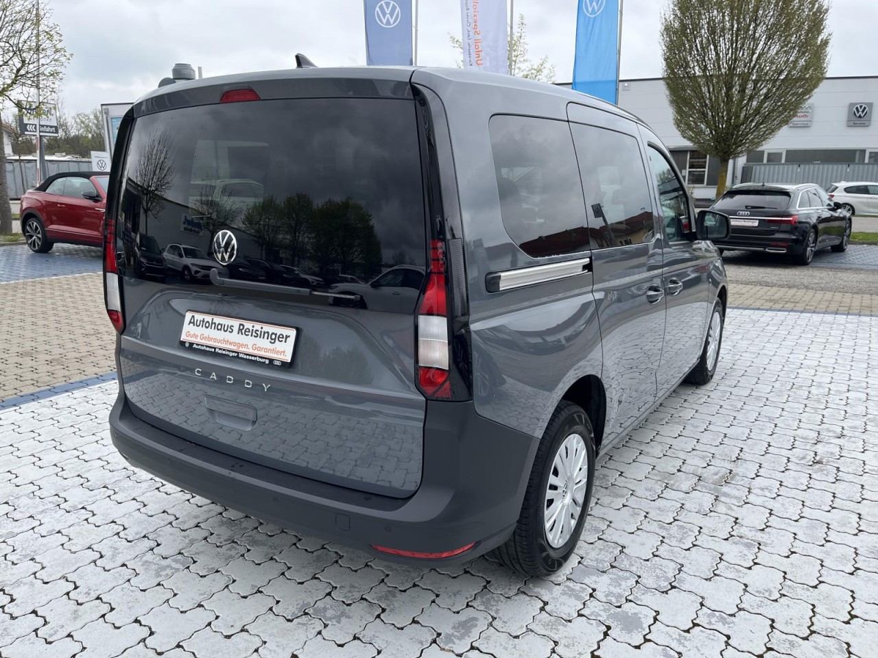 Caddy 2.0 TDI Kombi (RearView+Lane+FrontAssist)