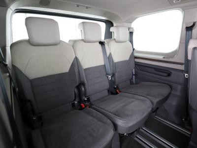 Multivan T7 2.0 TDI Style DSG (IQLight+APP+NAVI+AHK+AreaView+ACC)