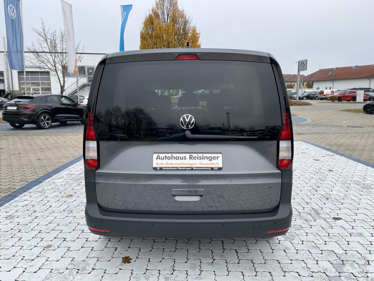 Caddy Kombi 2.0 TDI (NAVI,RearView,GRA,LaneAssist)