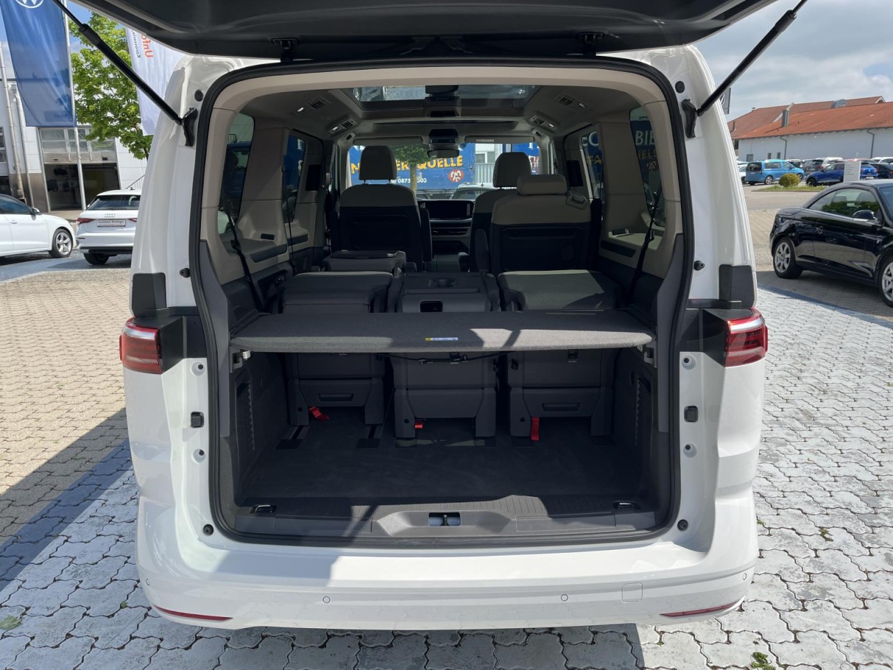 Multivan T7 Goal 2.0 TDI DSG (MatrixLED+APP+RearView+Panorama+ACC)