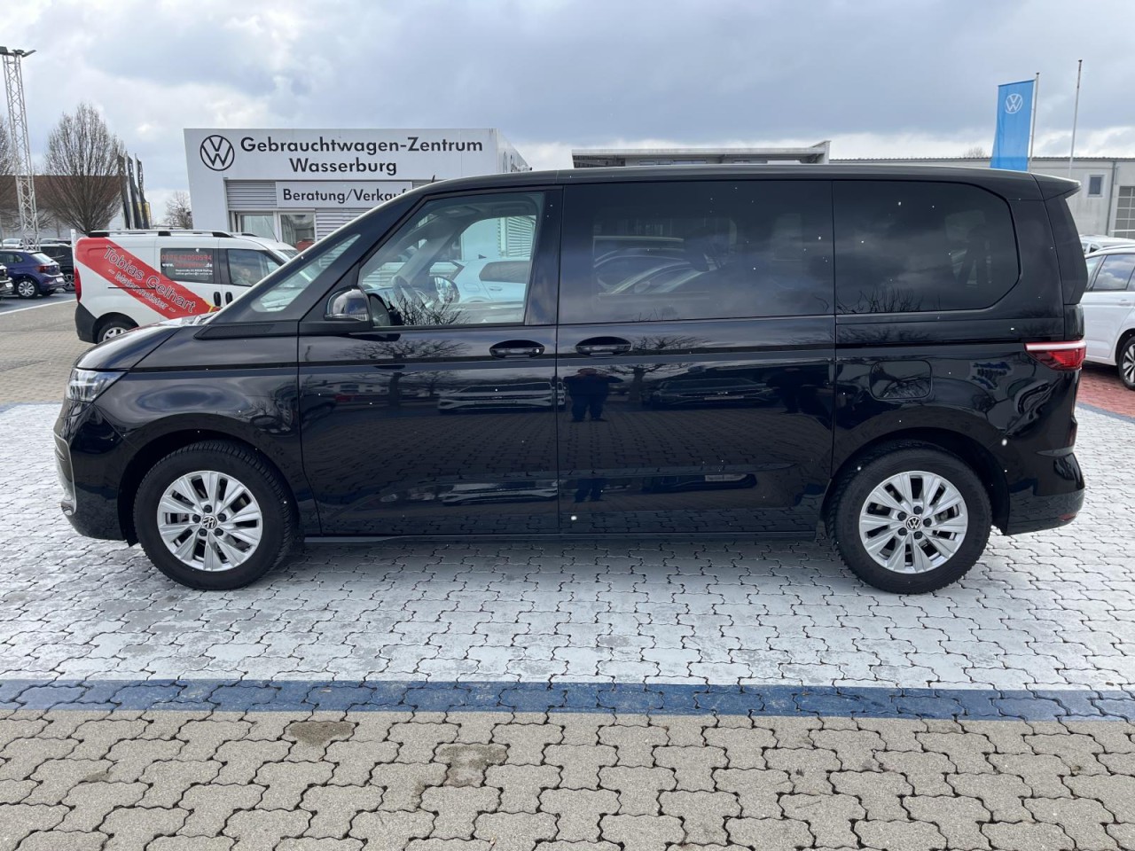 Multivan T7 2.0 TDI Life DSG (LED+AHK+NAVI+APP+ACC)