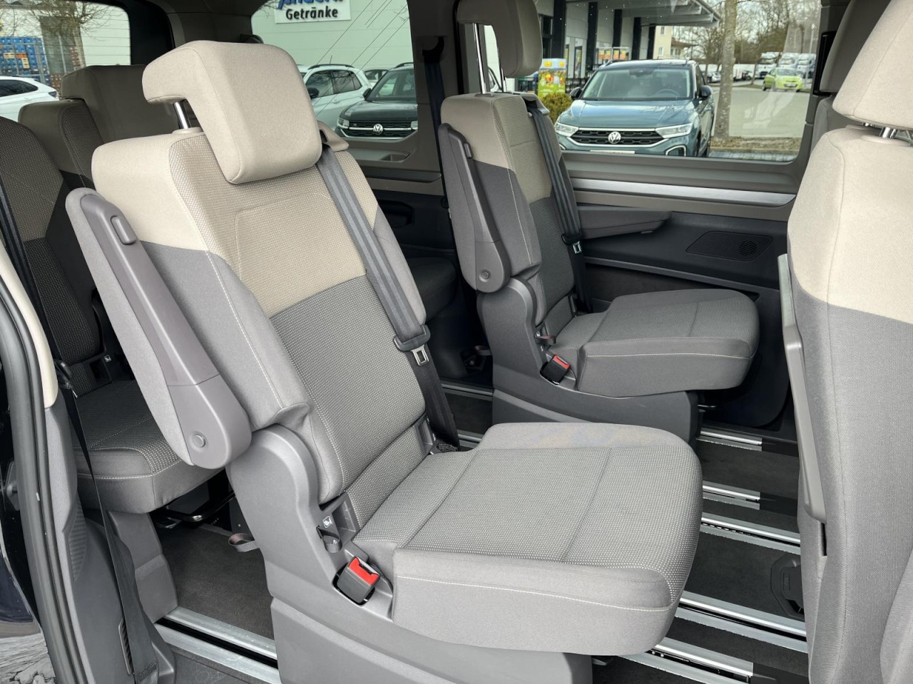 Multivan T7 2.0 TDI Life DSG (LED+AHK+NAVI+APP+ACC)