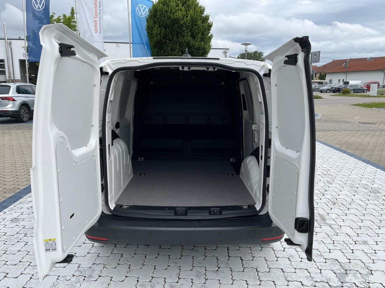 Caddy 2.0 TDI Cargo (Klima,Sitzh.,DAB,Digital-Cokpit)