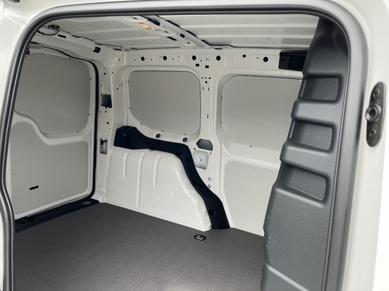 Caddy 2.0 TDI Cargo (Klima,Sitzh.,DAB,Digital-Cokpit)