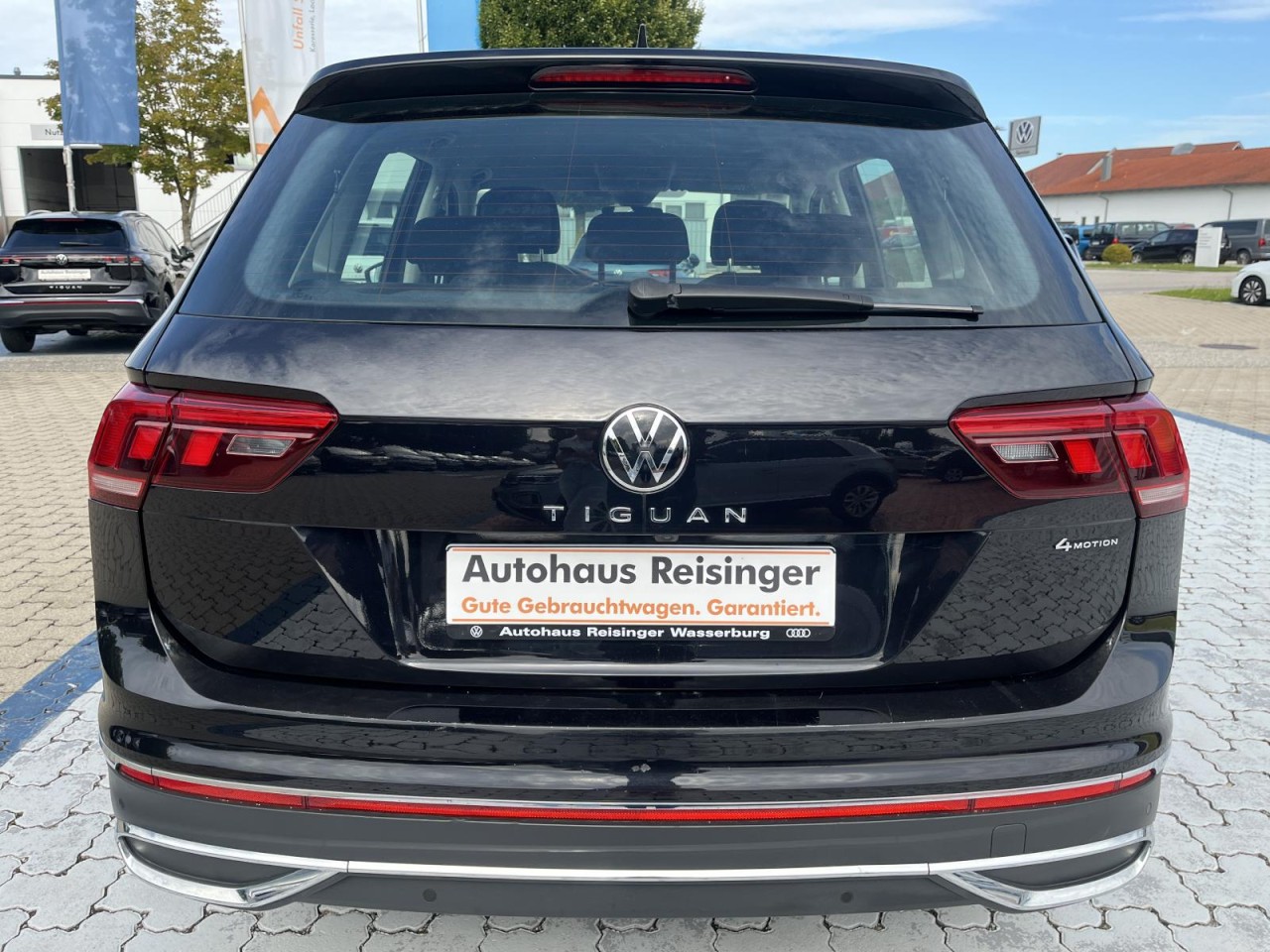 Tiguan 2,0 TDI Elegance 4Motion (Navi,LED,AHK)
