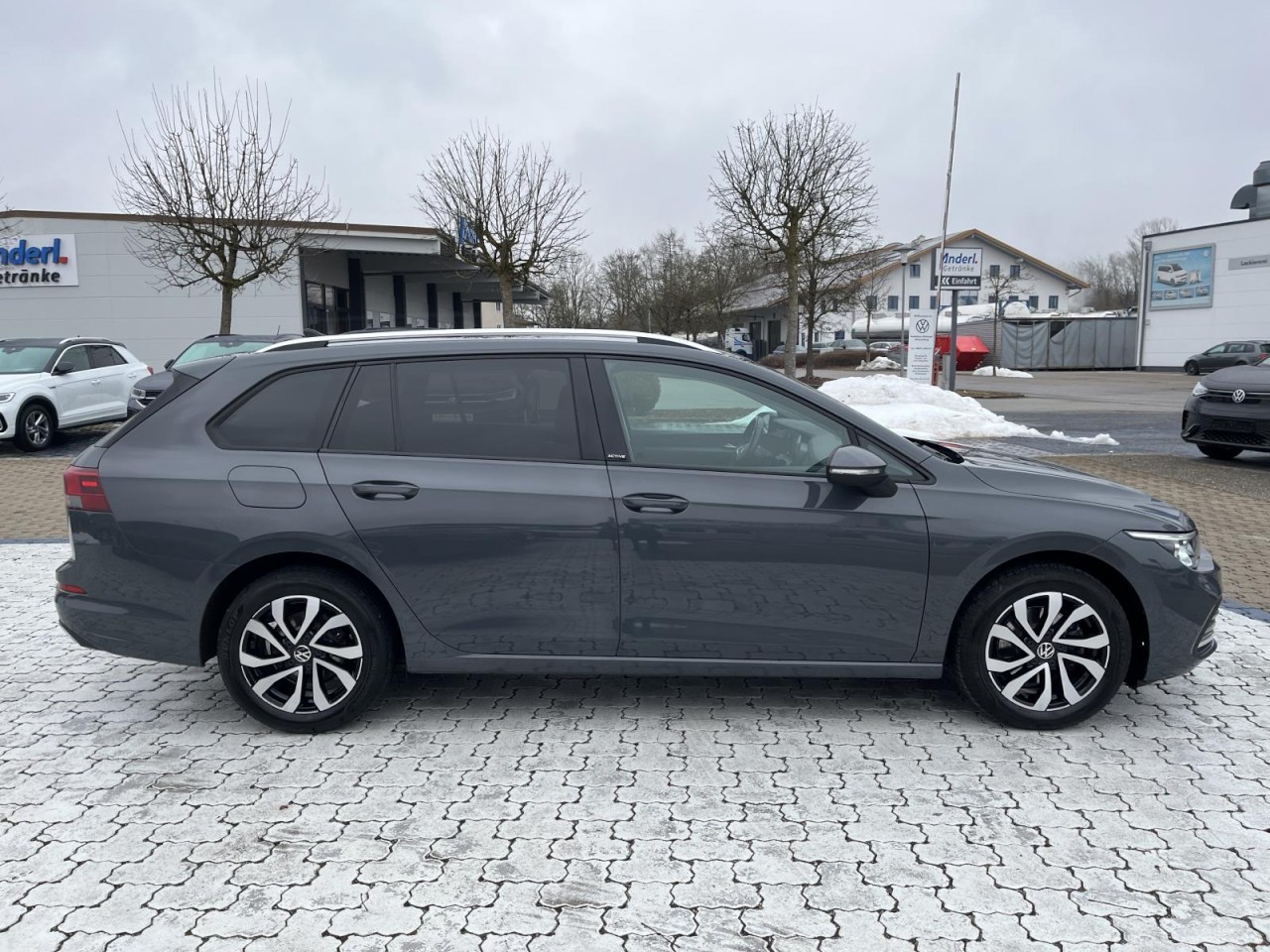 Golf VIII Variant 1.5 TSI Active (NAVI+LEDPlus+RearView)