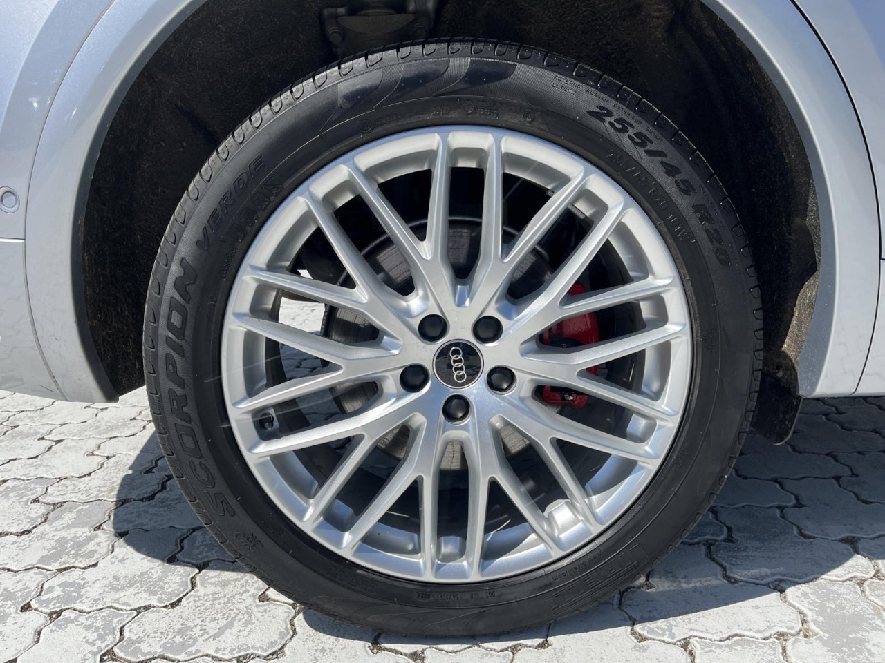 Q5 50 TFSI e quattro S-Line (AHK+Panorama+Leder)