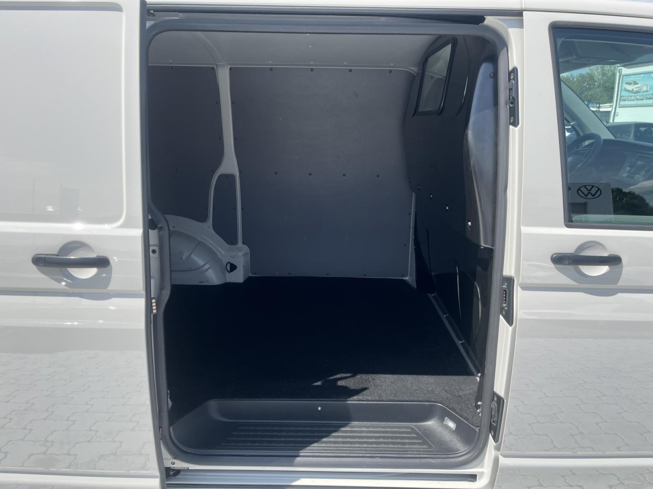 Transporter Kasten T6.1 KR 2,0 TDI (AHK+RearView.Standhzg.)