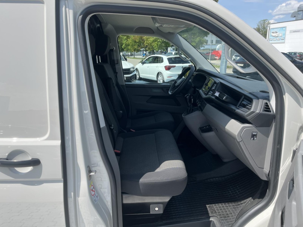 Transporter Kasten T6.1 KR 2,0 TDI (AHK+RearView.Standhzg.)