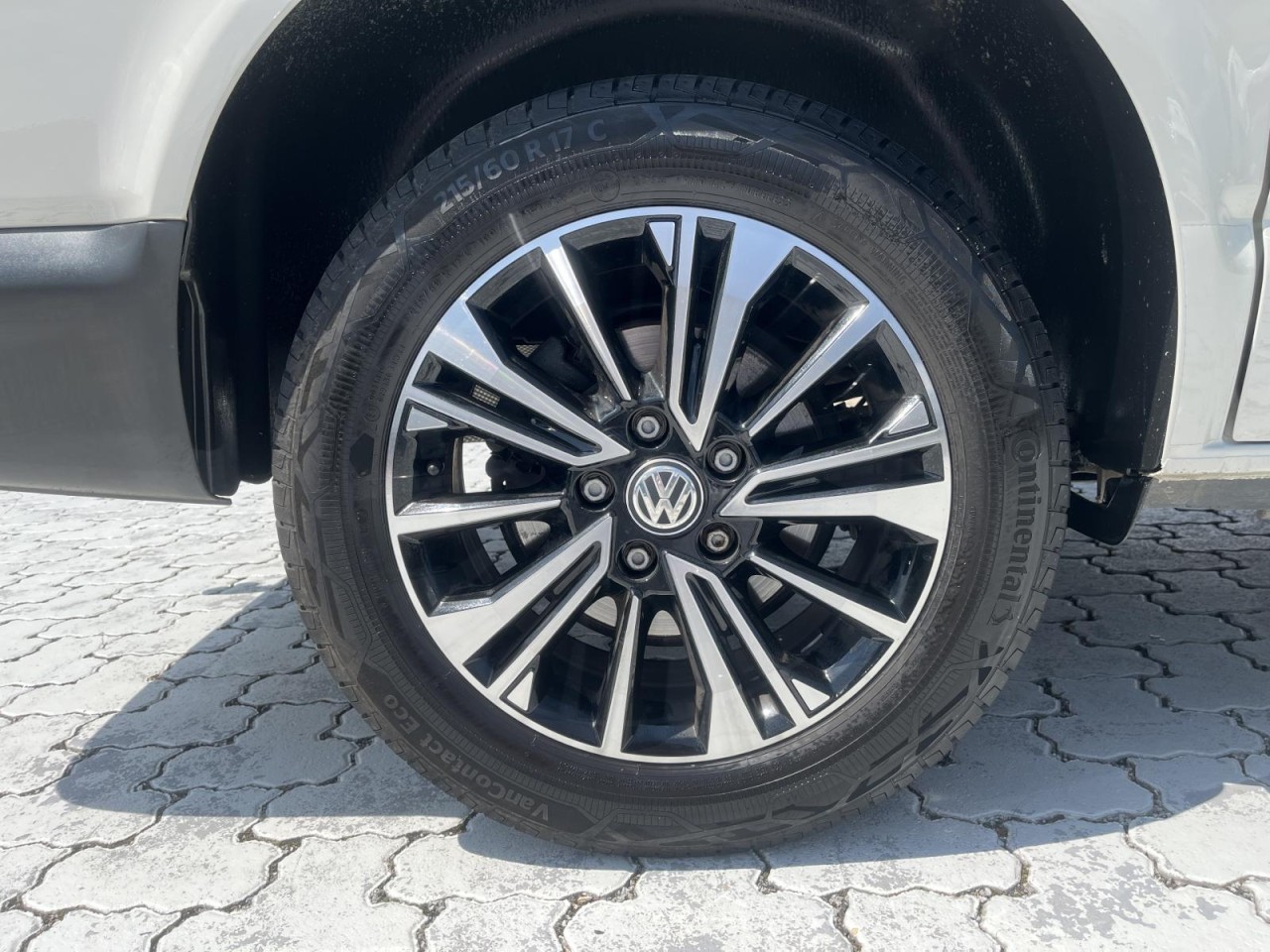 Transporter Kasten T6.1 KR 2,0 TDI (AHK+RearView.Standhzg.)