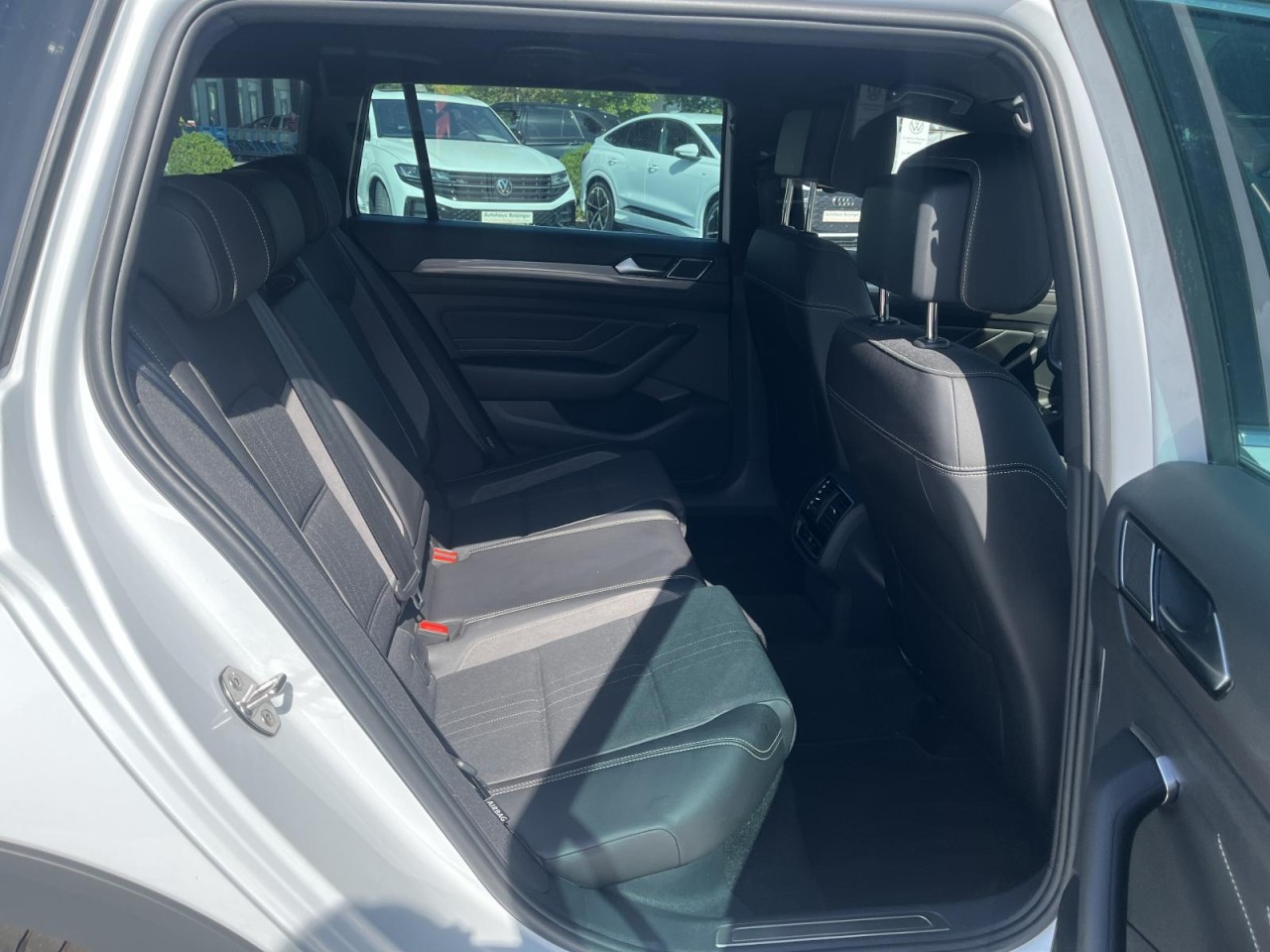 Passat Variant 2.0 TDI Alltrack 4Motion DSG (MatrixLED+NAVI+APP+AHK+ACC)