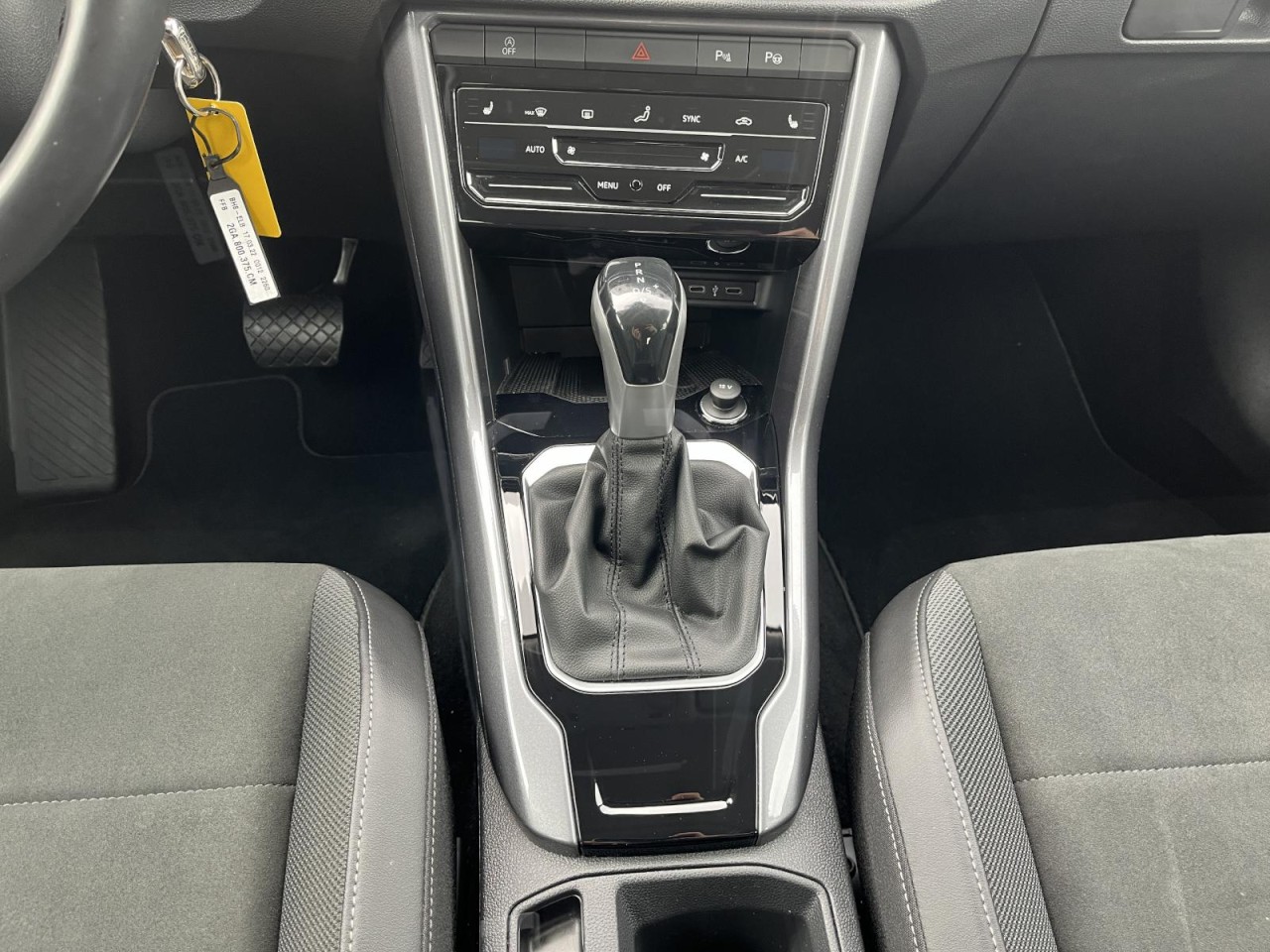 T-Roc 1,5 TSI DSG Style (LED+Klima+ACC+App)