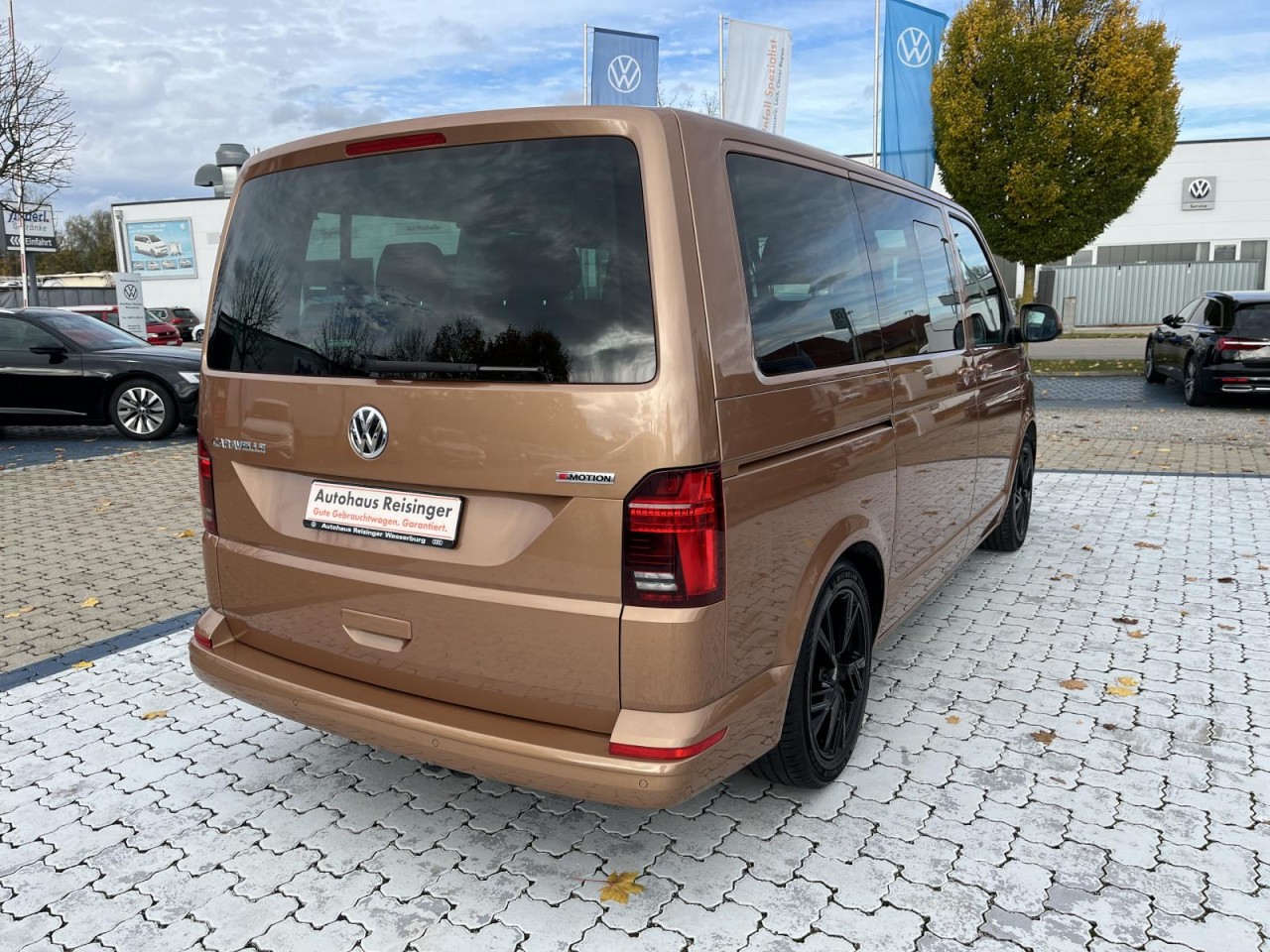 T6.1 Caravelle 2.0 TDI DSG 4Motion KR (LED,ACC,Navi,18Zoll)
