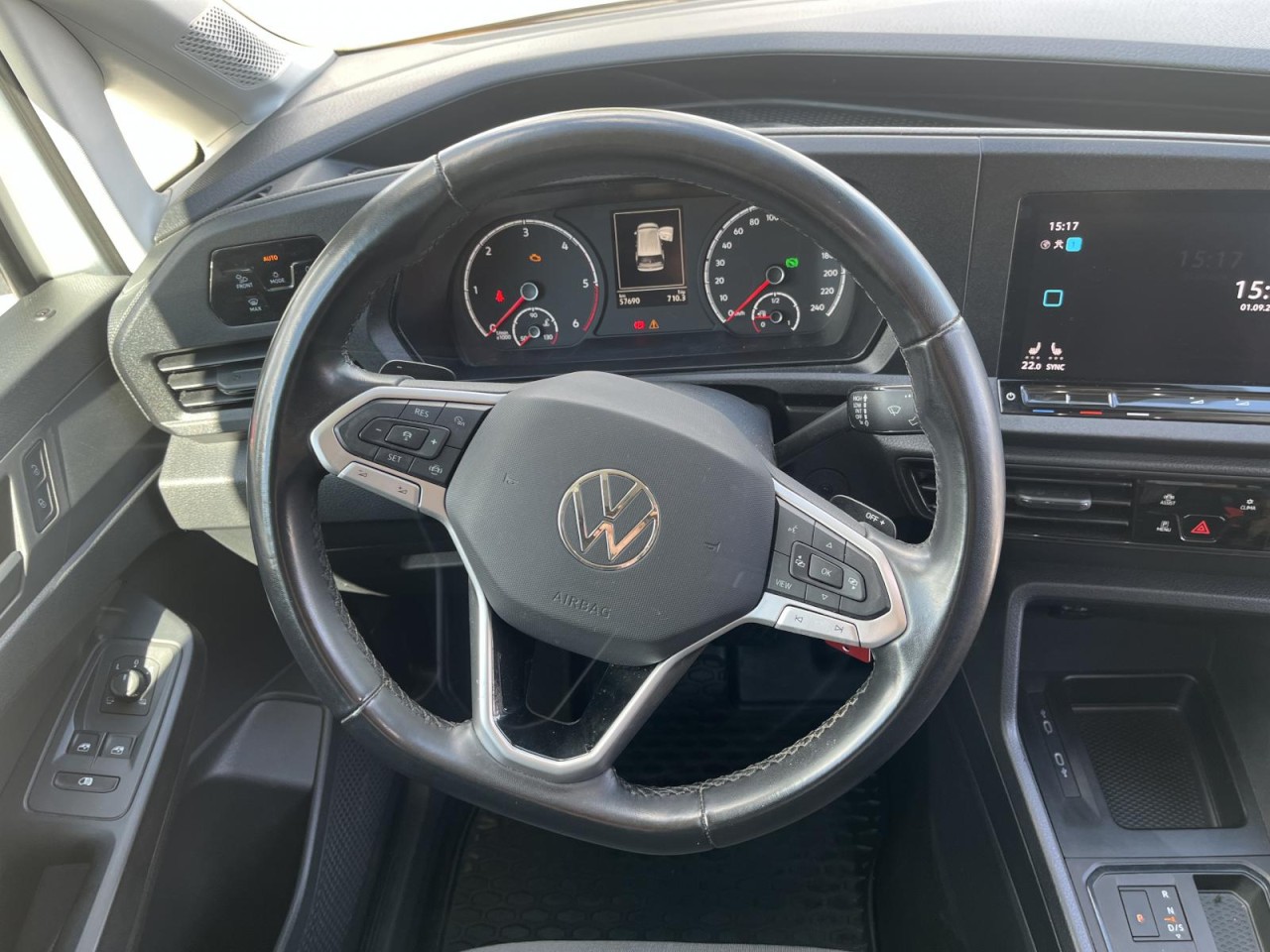 Caddy Cargo 2.0 TDI DSG (LED+NAVI+RearView+Standh.+Temp.)