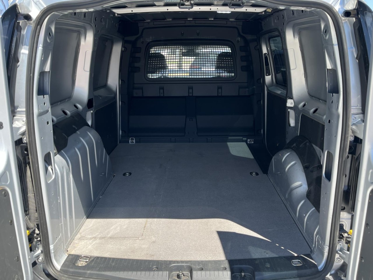 Caddy Cargo Maxi 2.0 TDI DSG (Stdhzg.+LED+Navi)